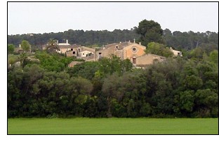 Neighbours' Association of Ruberts: Let's preserve the rural village centres of the Balearics!